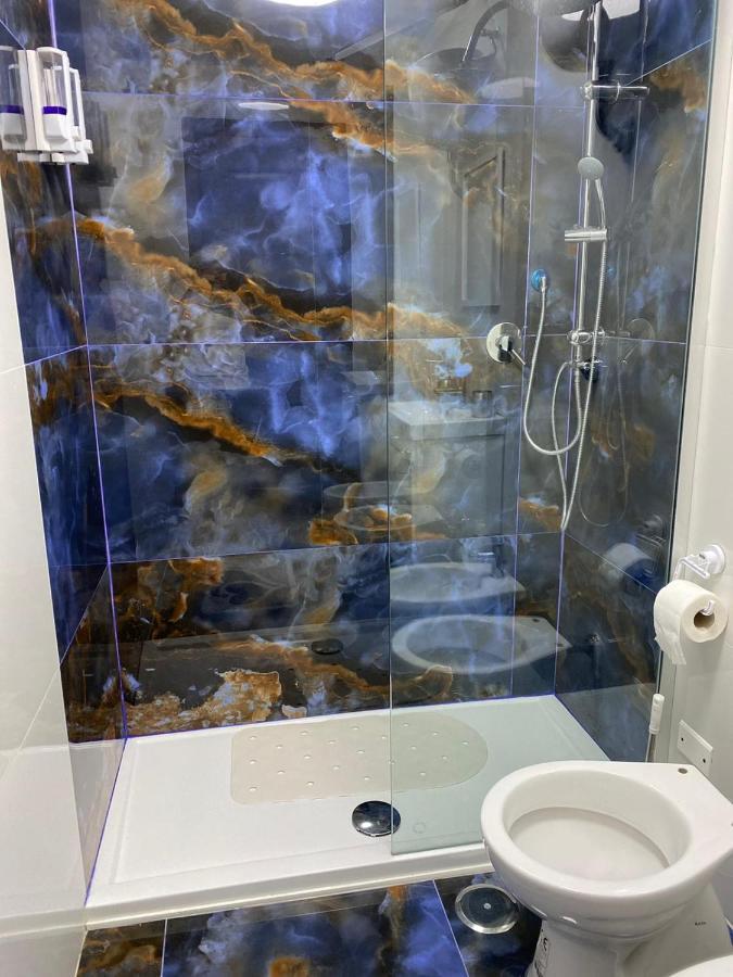 מלון Falu Napoli Centro Camera Con Cucina E Bagno Privato מראה חיצוני תמונה